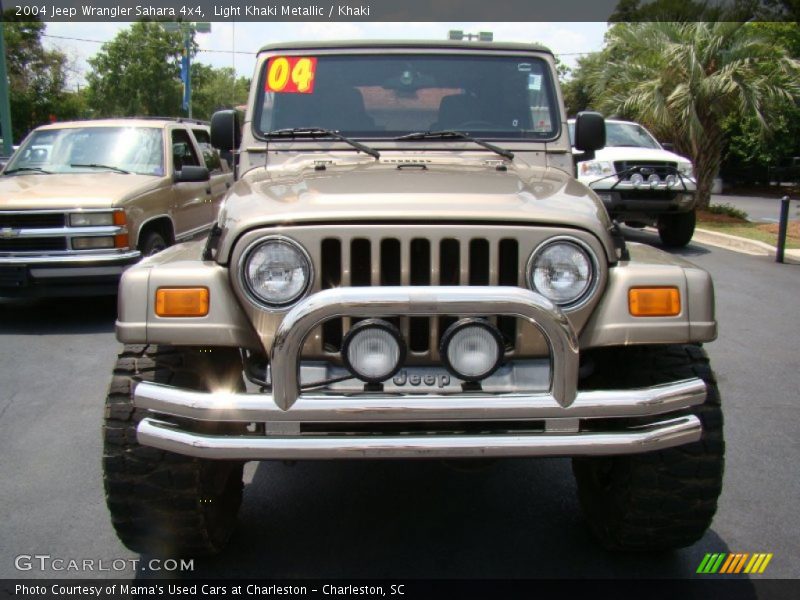 Light Khaki Metallic / Khaki 2004 Jeep Wrangler Sahara 4x4