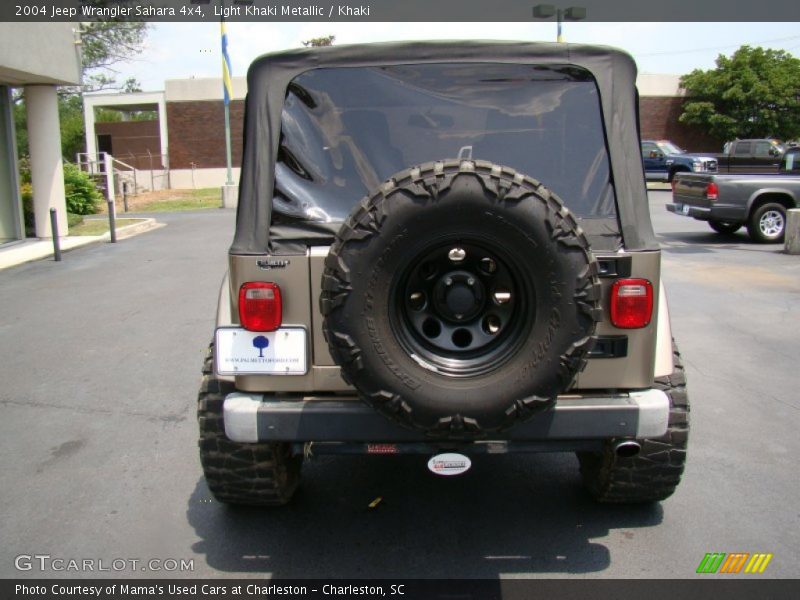 Light Khaki Metallic / Khaki 2004 Jeep Wrangler Sahara 4x4