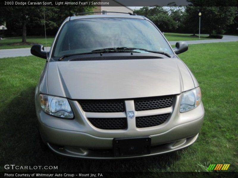 Light Almond Pearl / Sandstone 2003 Dodge Caravan Sport