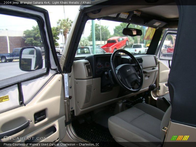 Light Khaki Metallic / Khaki 2004 Jeep Wrangler Sahara 4x4
