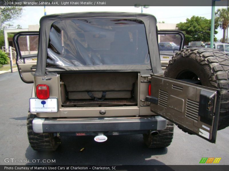 Light Khaki Metallic / Khaki 2004 Jeep Wrangler Sahara 4x4
