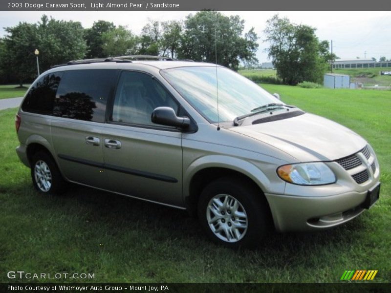 Light Almond Pearl / Sandstone 2003 Dodge Caravan Sport