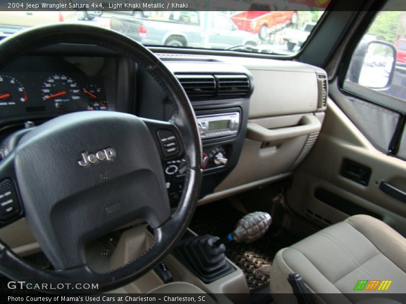 Light Khaki Metallic / Khaki 2004 Jeep Wrangler Sahara 4x4