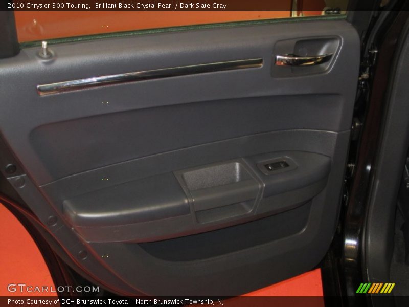 Brilliant Black Crystal Pearl / Dark Slate Gray 2010 Chrysler 300 Touring
