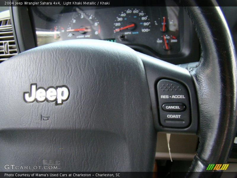Light Khaki Metallic / Khaki 2004 Jeep Wrangler Sahara 4x4