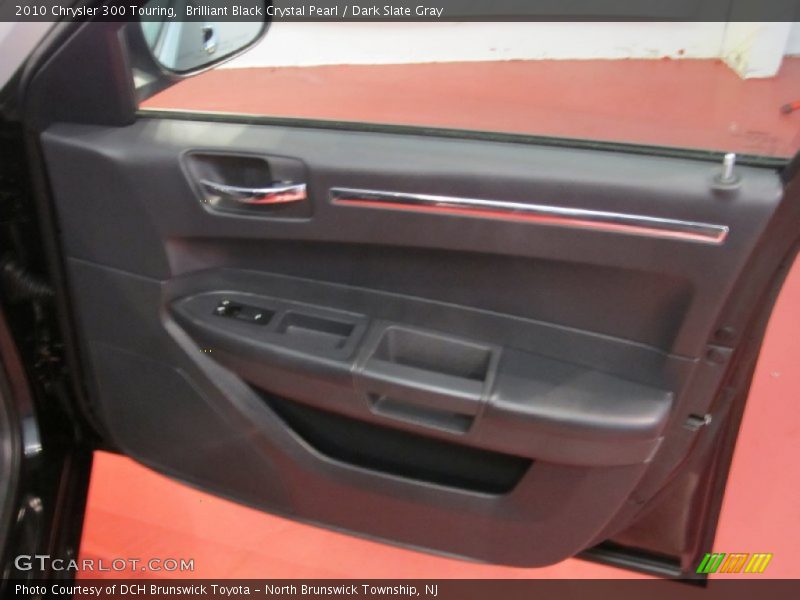 Brilliant Black Crystal Pearl / Dark Slate Gray 2010 Chrysler 300 Touring