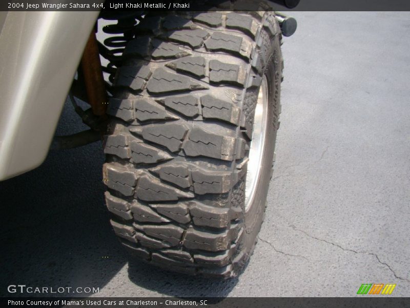 Light Khaki Metallic / Khaki 2004 Jeep Wrangler Sahara 4x4