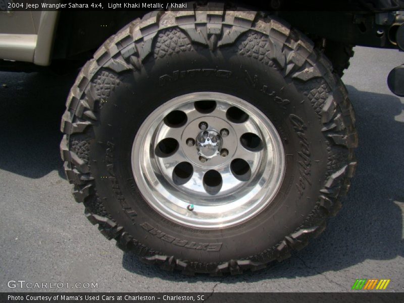 Light Khaki Metallic / Khaki 2004 Jeep Wrangler Sahara 4x4