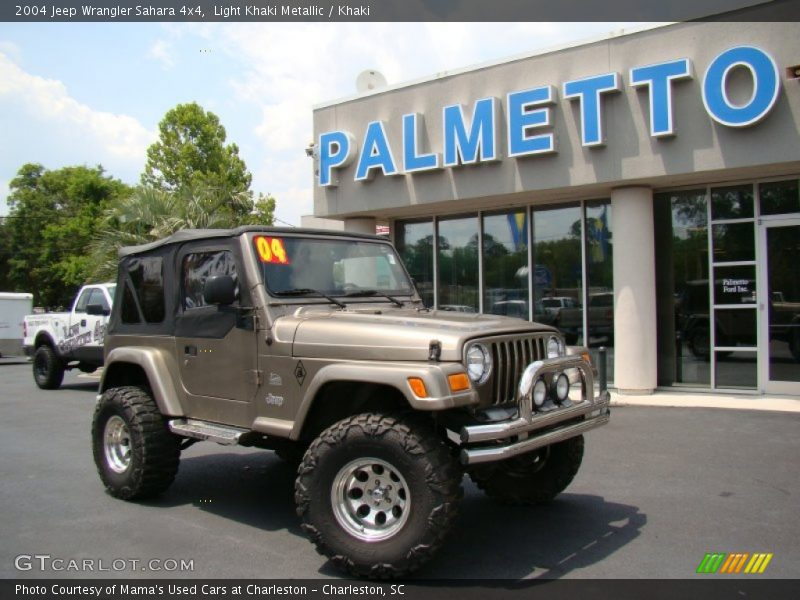 Light Khaki Metallic / Khaki 2004 Jeep Wrangler Sahara 4x4