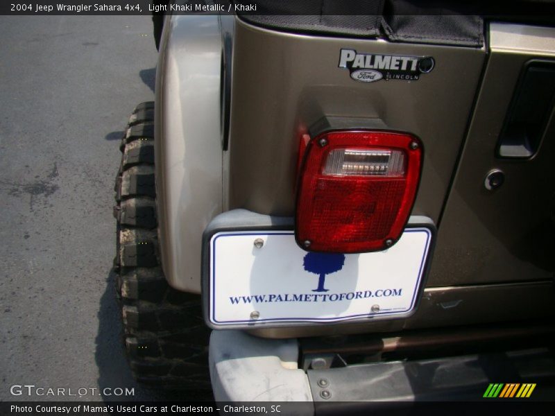 Light Khaki Metallic / Khaki 2004 Jeep Wrangler Sahara 4x4