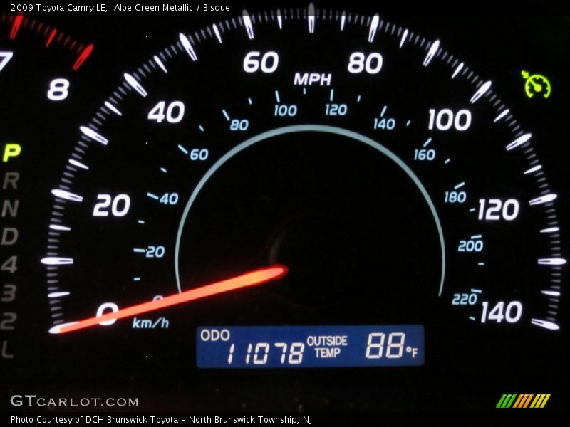 Aloe Green Metallic / Bisque 2009 Toyota Camry LE