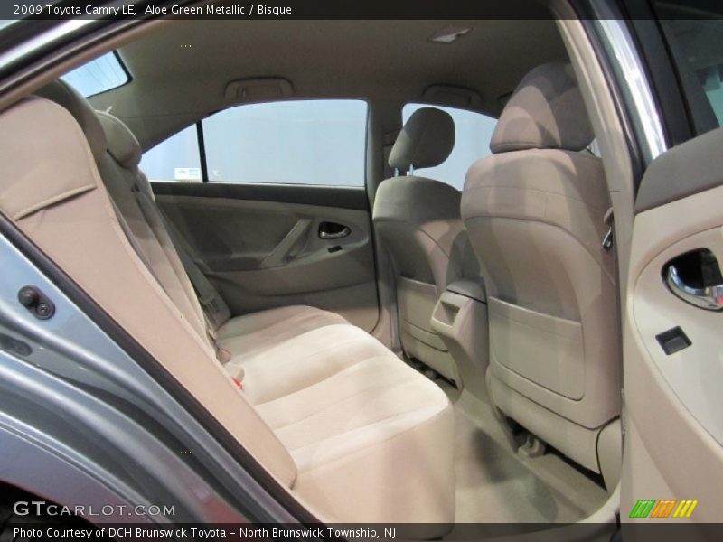 Aloe Green Metallic / Bisque 2009 Toyota Camry LE