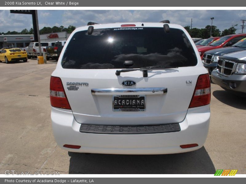 Clear White / Beige 2008 Kia Sorento LX