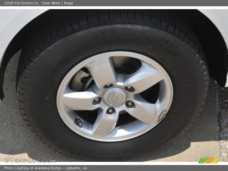 Clear White / Beige 2008 Kia Sorento LX