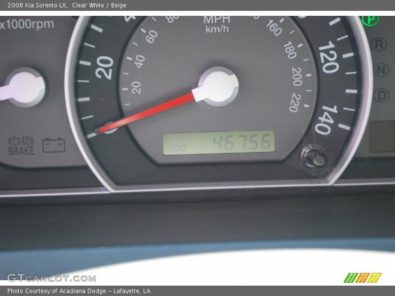 Clear White / Beige 2008 Kia Sorento LX