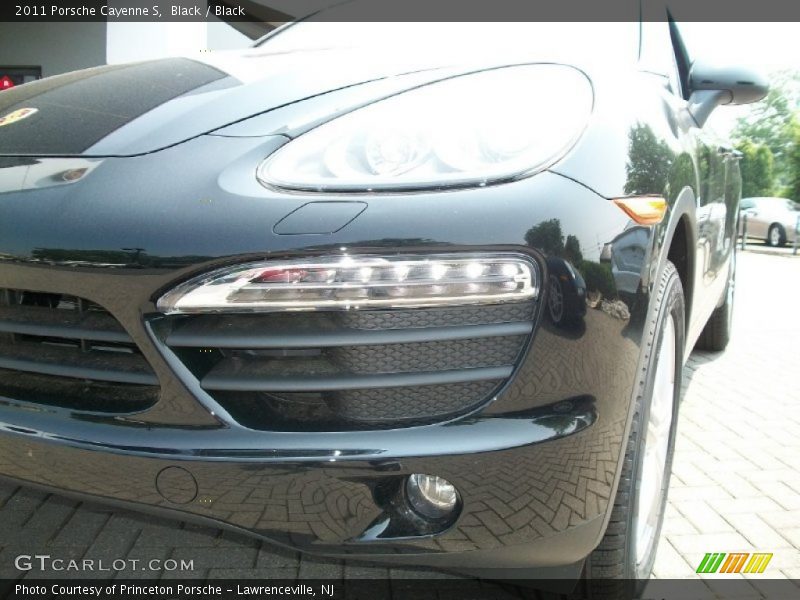 Black / Black 2011 Porsche Cayenne S