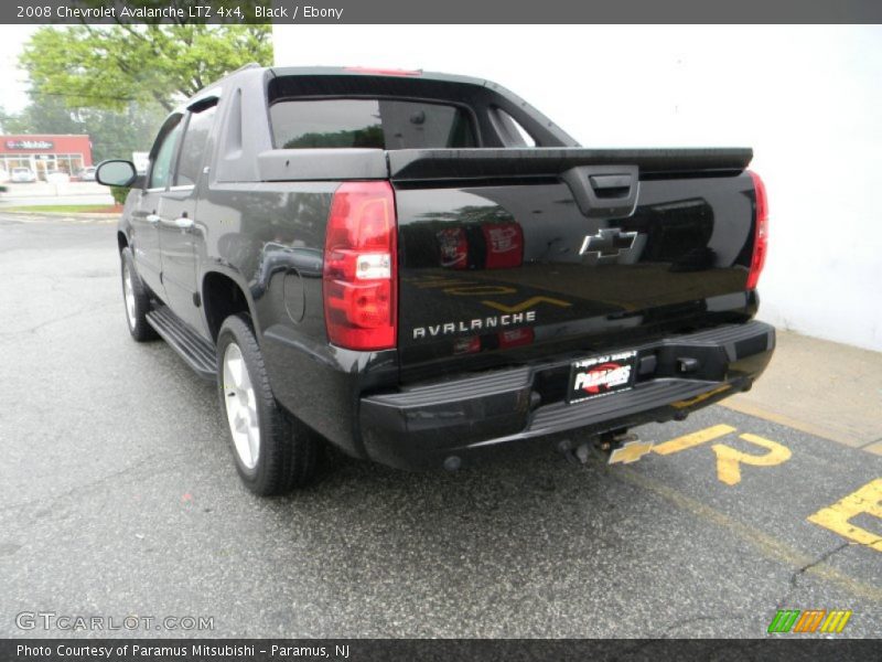Black / Ebony 2008 Chevrolet Avalanche LTZ 4x4