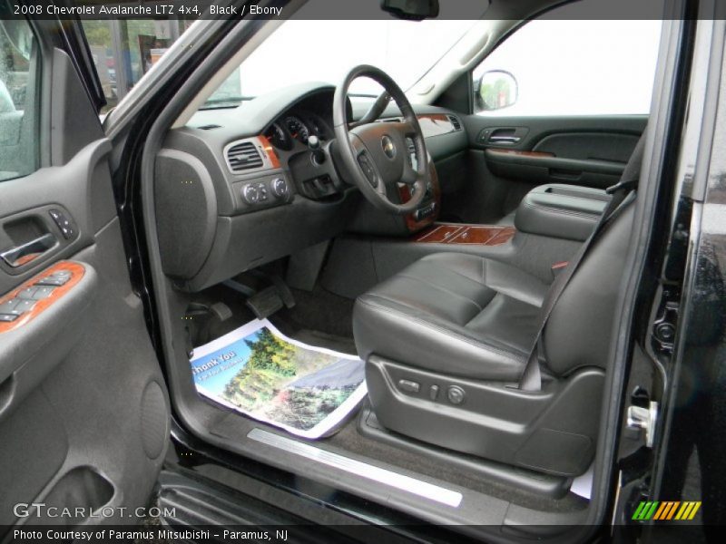 Black / Ebony 2008 Chevrolet Avalanche LTZ 4x4