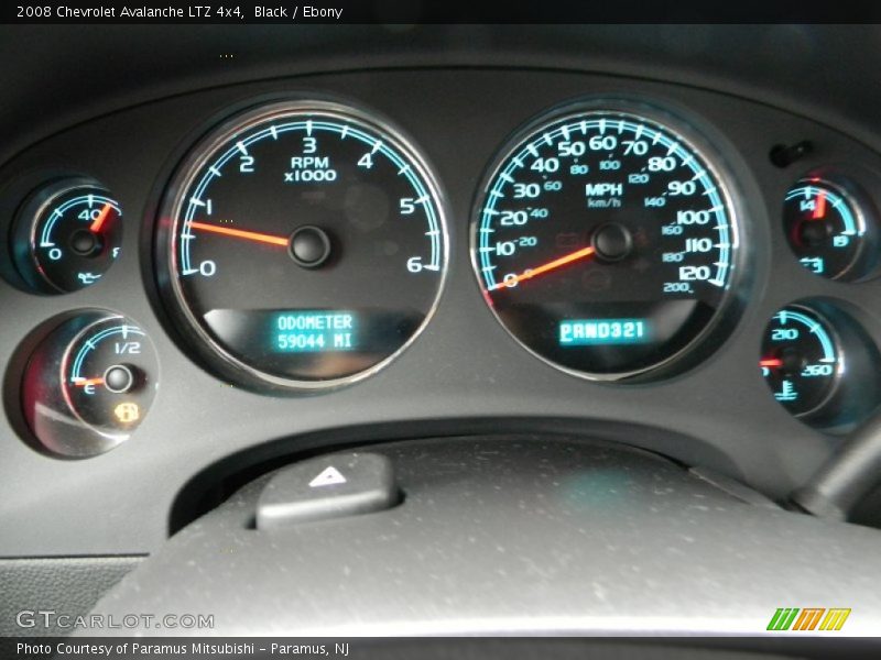 Black / Ebony 2008 Chevrolet Avalanche LTZ 4x4