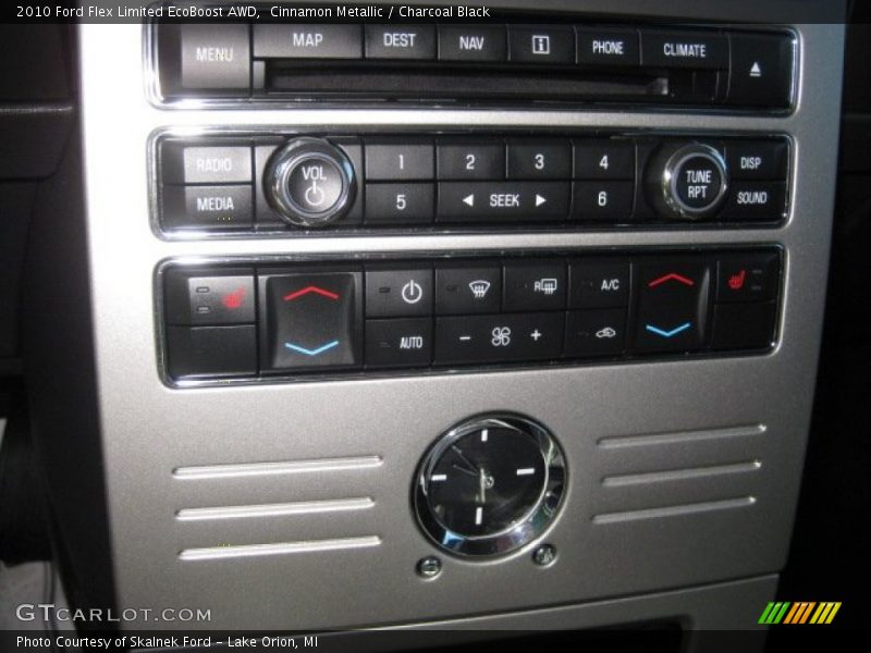 Controls of 2010 Flex Limited EcoBoost AWD