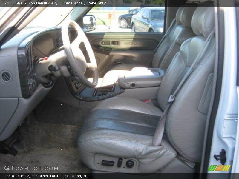  2002 Yukon Denali AWD Stone Gray Interior