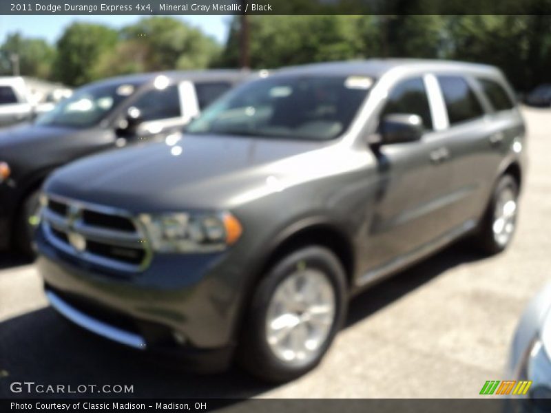 Mineral Gray Metallic / Black 2011 Dodge Durango Express 4x4