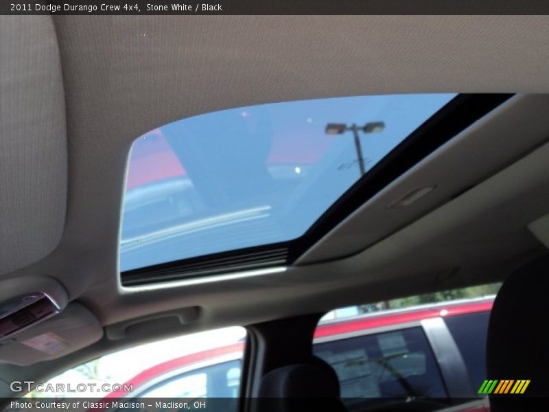 Stone White / Black 2011 Dodge Durango Crew 4x4