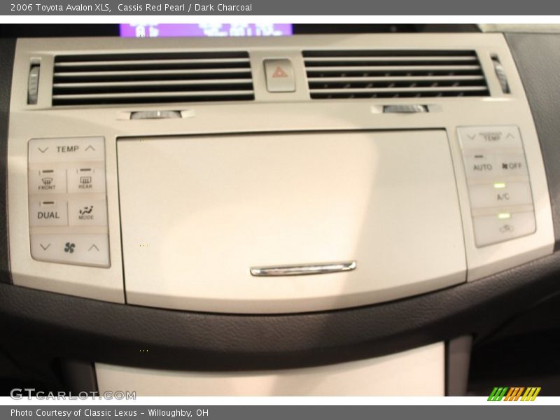Cassis Red Pearl / Dark Charcoal 2006 Toyota Avalon XLS