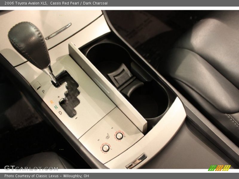 Cassis Red Pearl / Dark Charcoal 2006 Toyota Avalon XLS