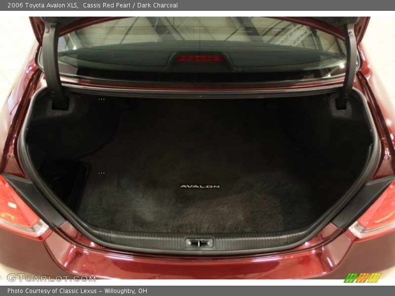 Cassis Red Pearl / Dark Charcoal 2006 Toyota Avalon XLS