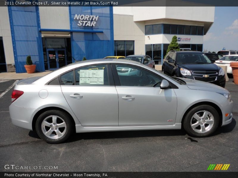 Silver Ice Metallic / Jet Black/Sport Red 2011 Chevrolet Cruze LT