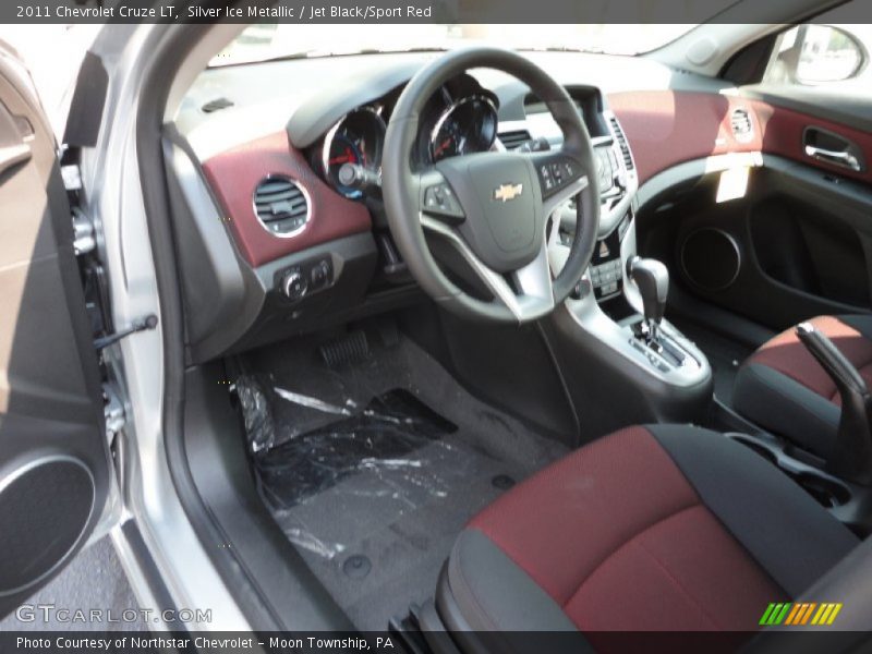 Silver Ice Metallic / Jet Black/Sport Red 2011 Chevrolet Cruze LT