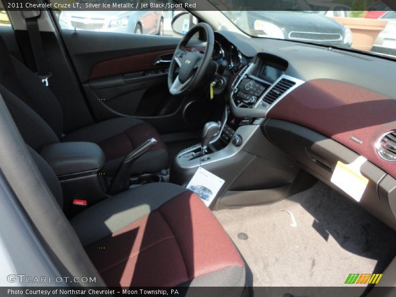 Silver Ice Metallic / Jet Black/Sport Red 2011 Chevrolet Cruze LT