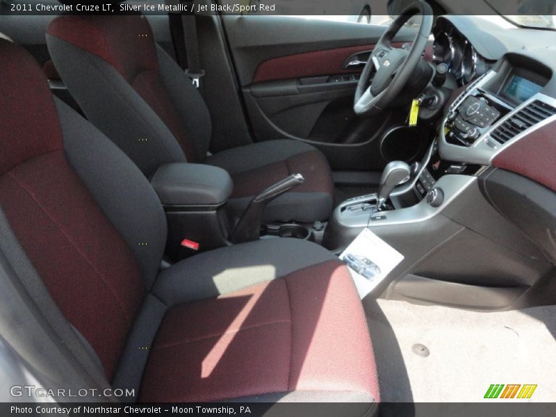 Silver Ice Metallic / Jet Black/Sport Red 2011 Chevrolet Cruze LT