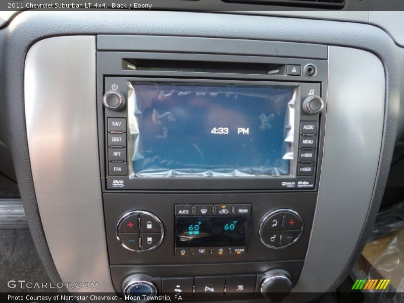 Black / Ebony 2011 Chevrolet Suburban LT 4x4