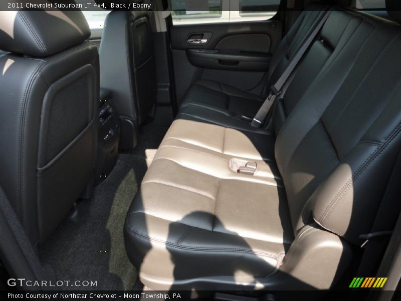 Black / Ebony 2011 Chevrolet Suburban LT 4x4
