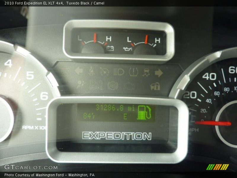 Tuxedo Black / Camel 2010 Ford Expedition EL XLT 4x4