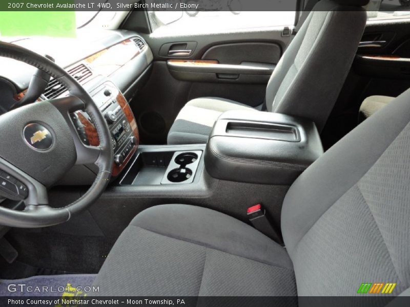 Silver Birch Metallic / Ebony 2007 Chevrolet Avalanche LT 4WD