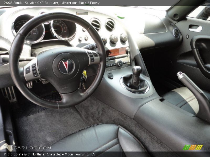 Dashboard of 2008 Solstice GXP Roadster