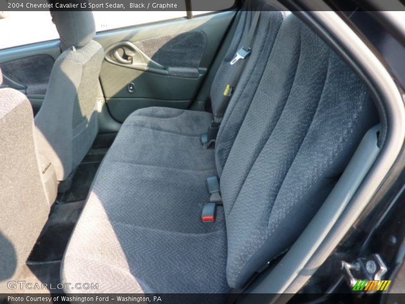  2004 Cavalier LS Sport Sedan Graphite Interior