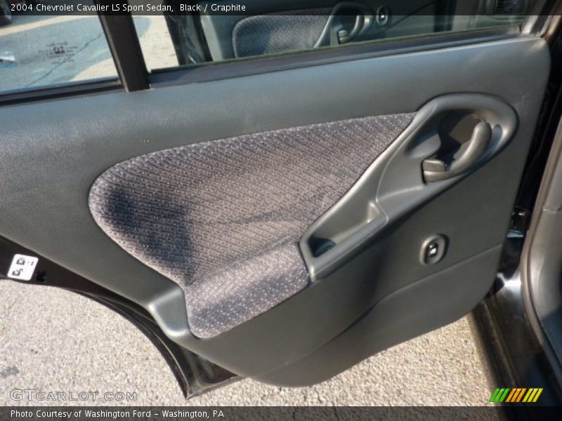 Black / Graphite 2004 Chevrolet Cavalier LS Sport Sedan