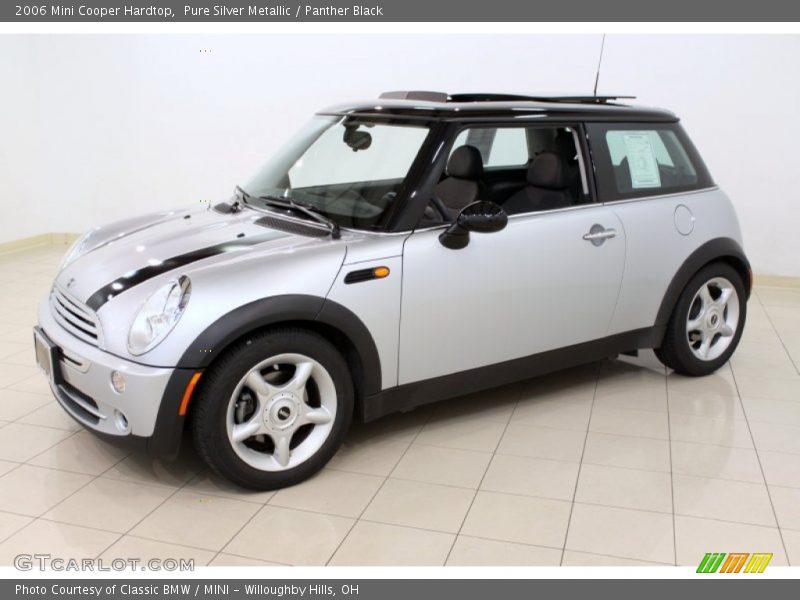 Pure Silver Metallic / Panther Black 2006 Mini Cooper Hardtop