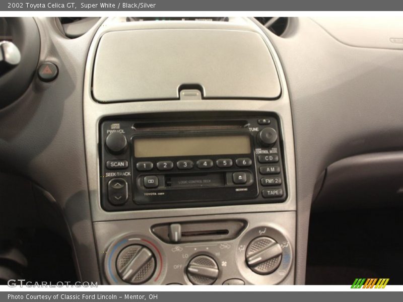 Super White / Black/Silver 2002 Toyota Celica GT