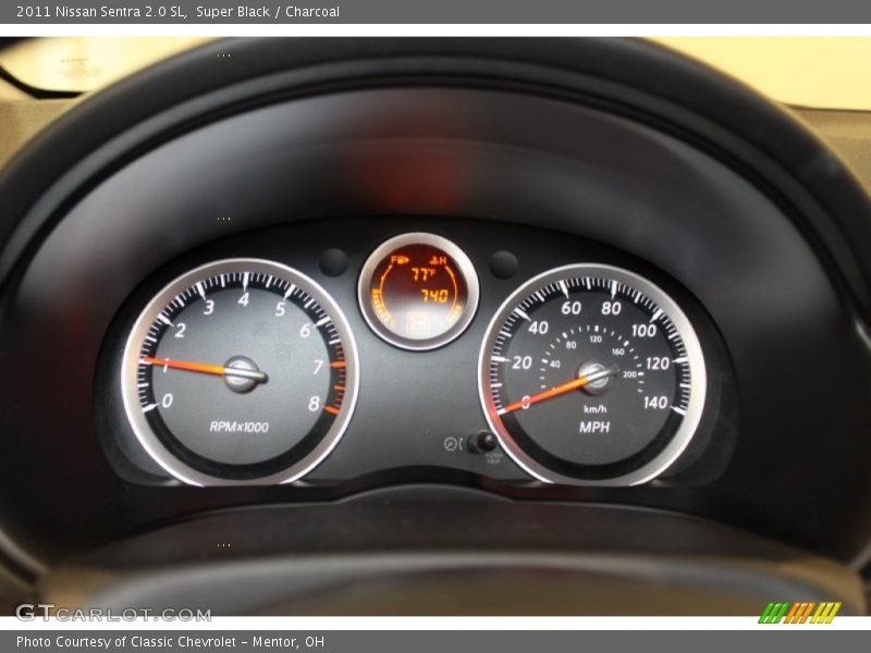Super Black / Charcoal 2011 Nissan Sentra 2.0 SL