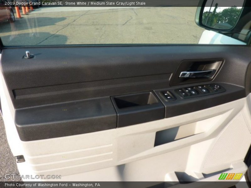 Stone White / Medium Slate Gray/Light Shale 2009 Dodge Grand Caravan SE