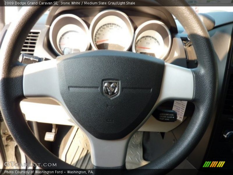 Stone White / Medium Slate Gray/Light Shale 2009 Dodge Grand Caravan SE