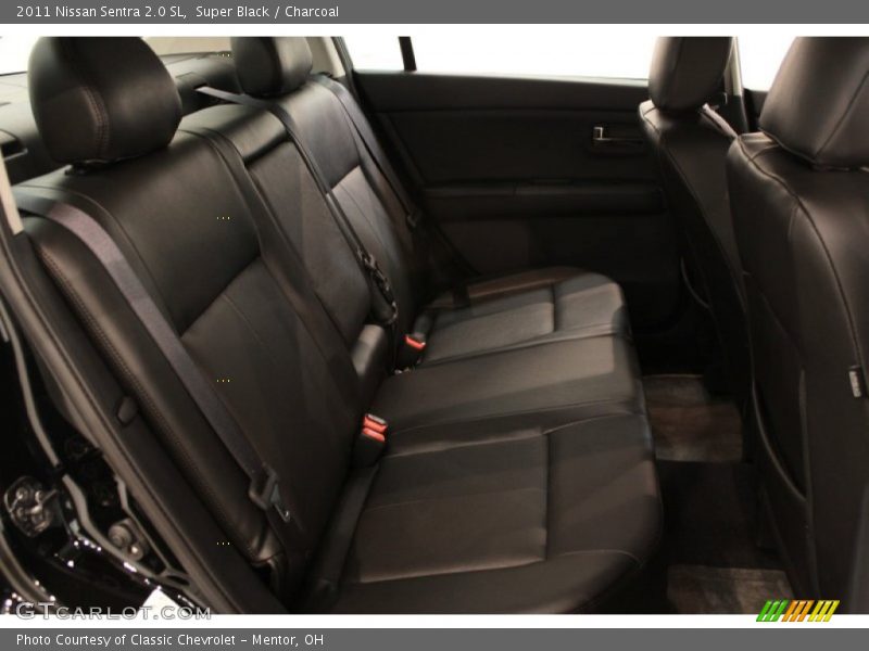 Super Black / Charcoal 2011 Nissan Sentra 2.0 SL
