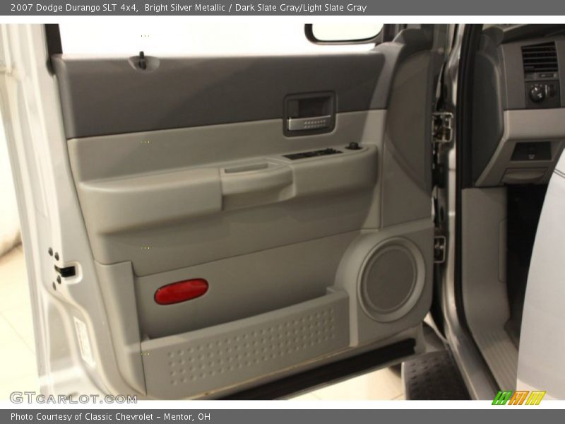 Bright Silver Metallic / Dark Slate Gray/Light Slate Gray 2007 Dodge Durango SLT 4x4