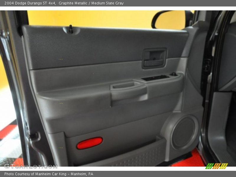 Graphite Metallic / Medium Slate Gray 2004 Dodge Durango ST 4x4
