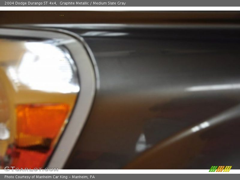 Graphite Metallic / Medium Slate Gray 2004 Dodge Durango ST 4x4